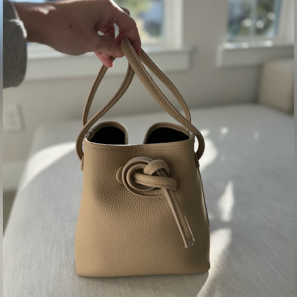 Vasic Bond Bag